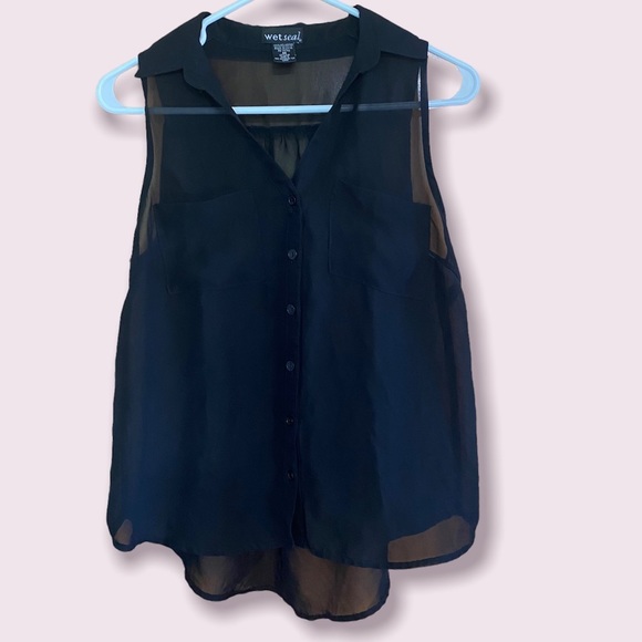 Wet Seal Tops - Wet Seal Sheer Button Up Sleeveless Blouse w/ Collar